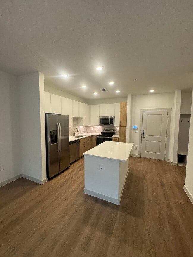 Building Photo - 4465 S Preston Rd