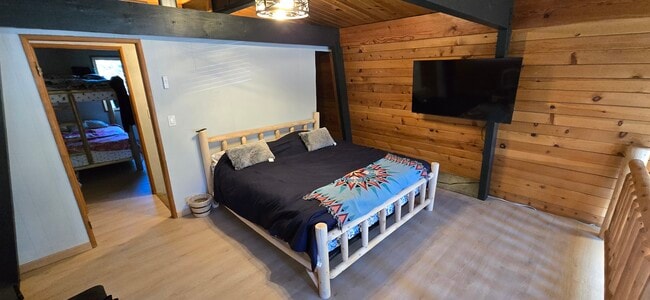 Building Photo - 252 San Bernardino Ave