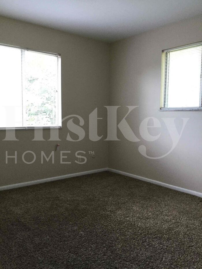 Building Photo - 8634 Lighthorse Dr