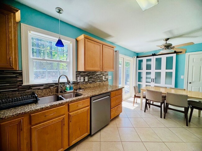 Building Photo - 2576 Blue Dog Ct