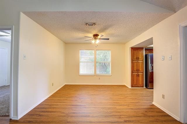 Building Photo - 1010 Kingston Dr