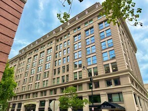 Building Photo - Penn Ave Prominent Neoclassical 1 Bed Condo, w/Balcony, Pool, Gym. - Furnished Option, Parking Op...