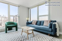 Building Photo - 5600 N Sheridan Rd