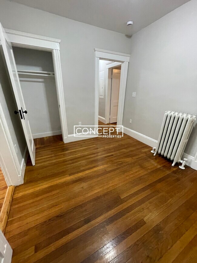 Building Photo - 54 Alpha Rd