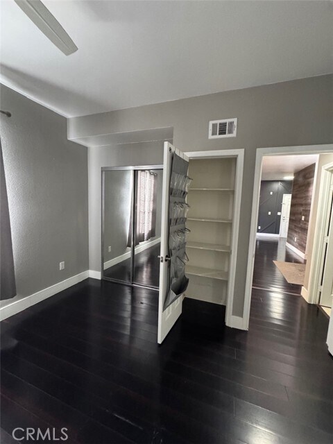 Building Photo - 375 Central