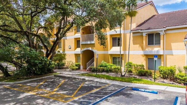 Building Photo - 2350 NW 33rd St
