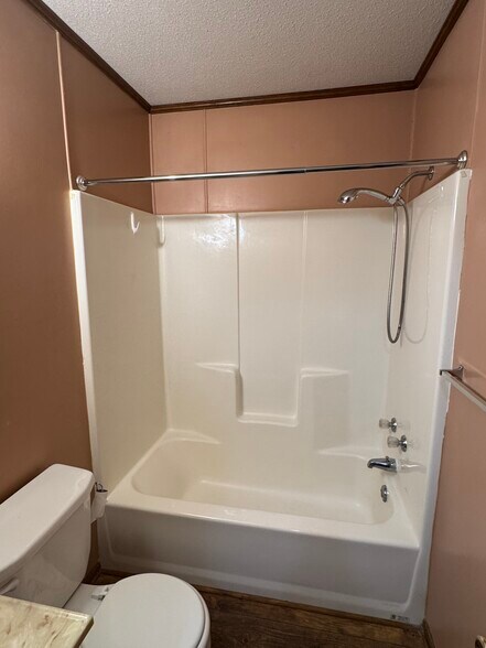 Building Photo - 812 Blackwell Dairy Rd