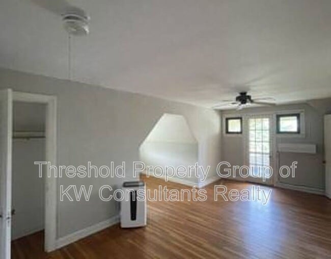 Building Photo - 2208 Arlington Ave