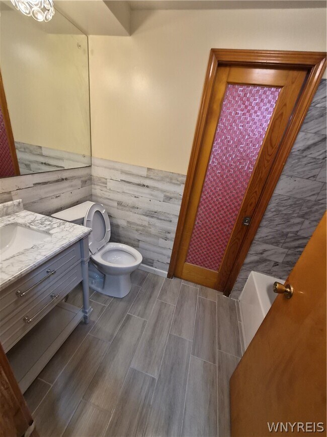 Building Photo - 210 Culpepper Rd