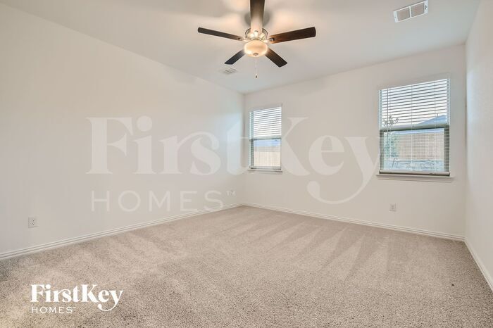 Building Photo - 2524 Goodrich Rd