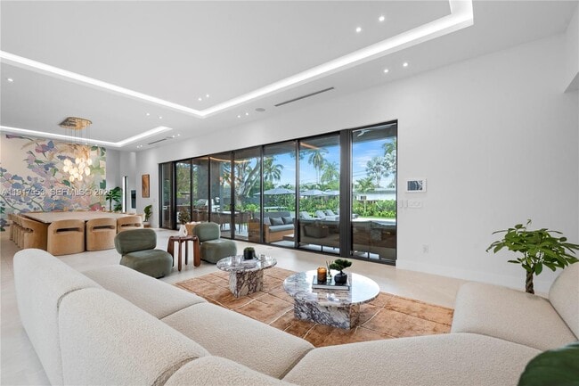 Building Photo - 1881 NE 196th Terrace