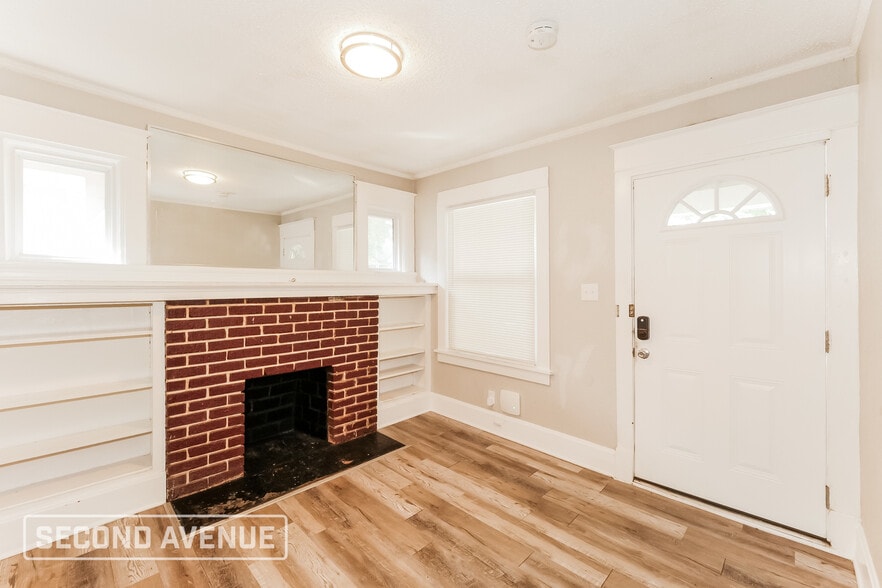 Building Photo - 2825 Askew Ave