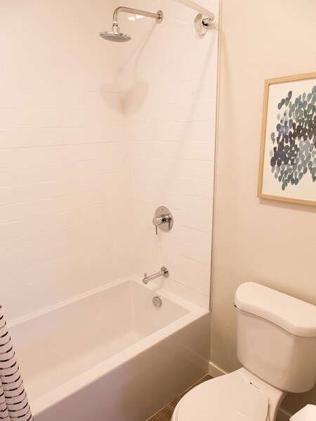 Building Photo - 16635 Yukon Ave