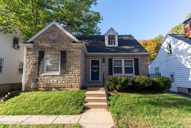 Building Photo - 4011 Hycliffe Ave