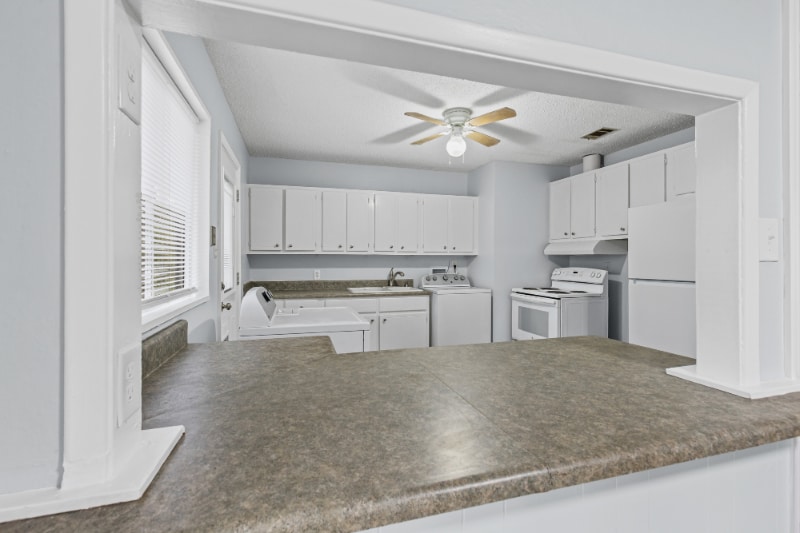 Building Photo - 0 Rebecca Rd