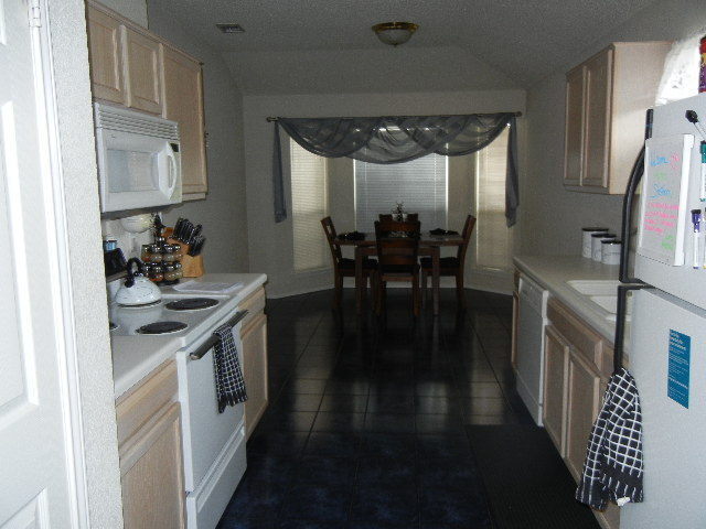 Building Photo - 2414 Tracey Ann Ln