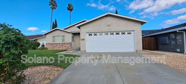 Building Photo - 355 Spindrift Way