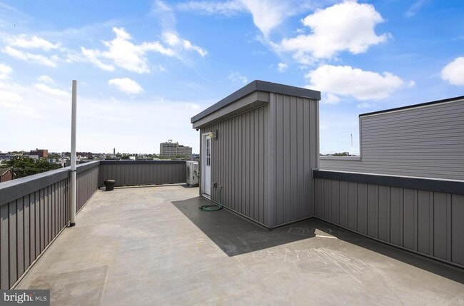 Building Photo - 1447 N 8th St