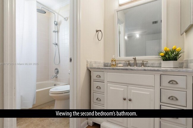 Building Photo - 6493 Via Regina