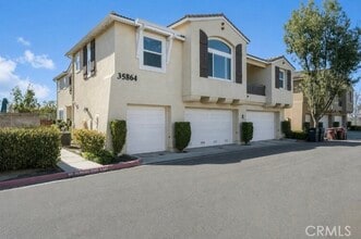 Building Photo - 35864 Hazelhurst St
