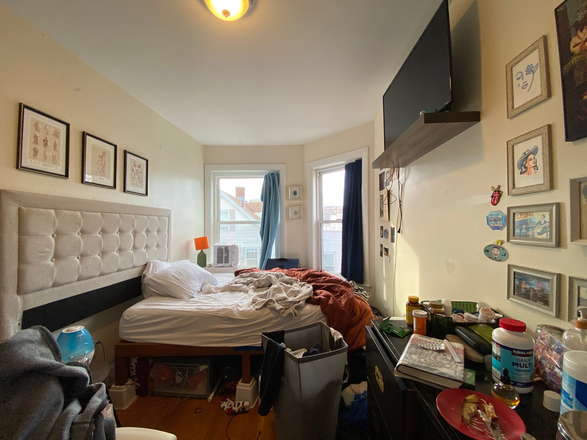 Building Photo - 11 Leverett St