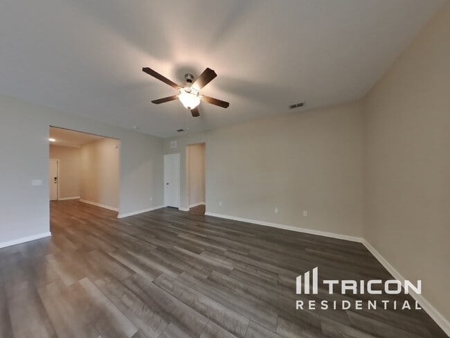 Building Photo - 481 Spotted Slipper Pl