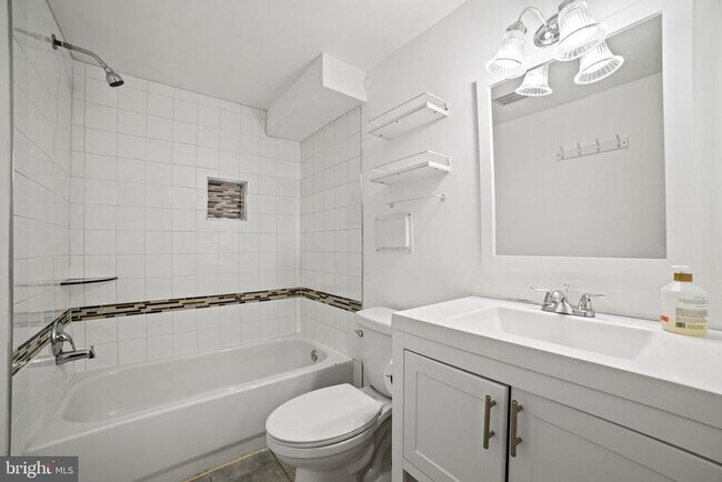 Building Photo - 9328 Humphries Dr