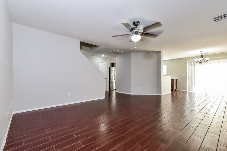 Building Photo - 8536 Warthen Meadows St