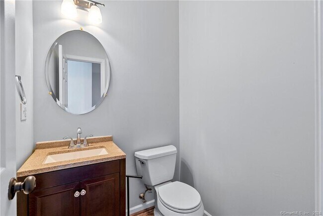 Building Photo - 6 Rhodora Terrace