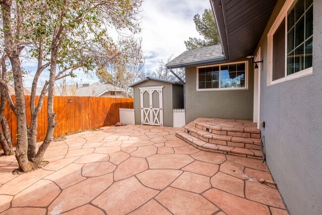 Building Photo - Stunning Turn of the 20th Century Home in ...