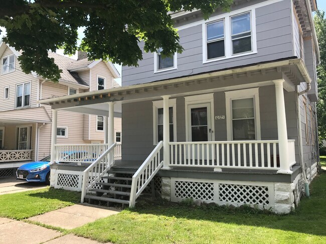 Building Photo - 10325-10325 Bernard Ave