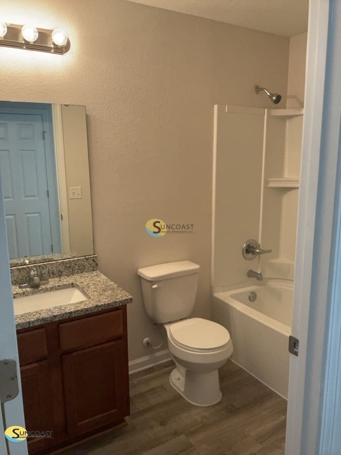 Building Photo - 8337 Homeport Ct
