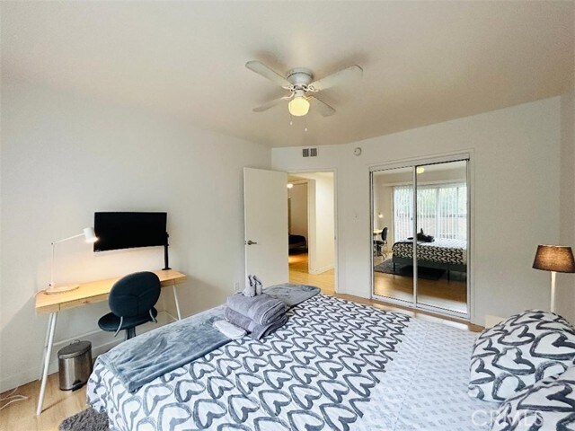 Building Photo - 11921 Goshen Ave