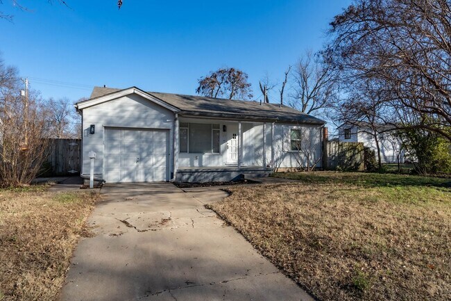 Building Photo - 4697 S Troost Ave