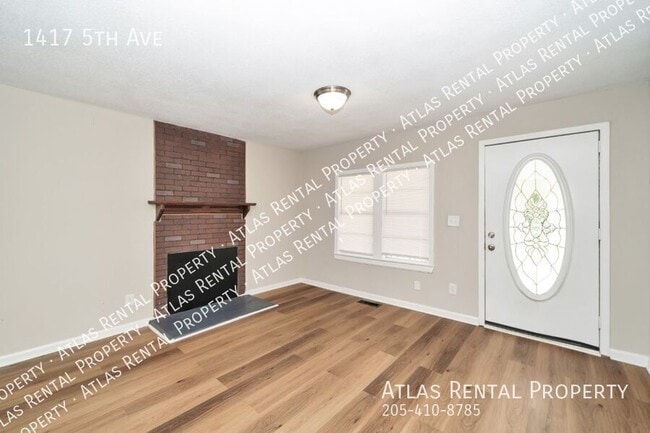 Building Photo - 1417 5th Ave