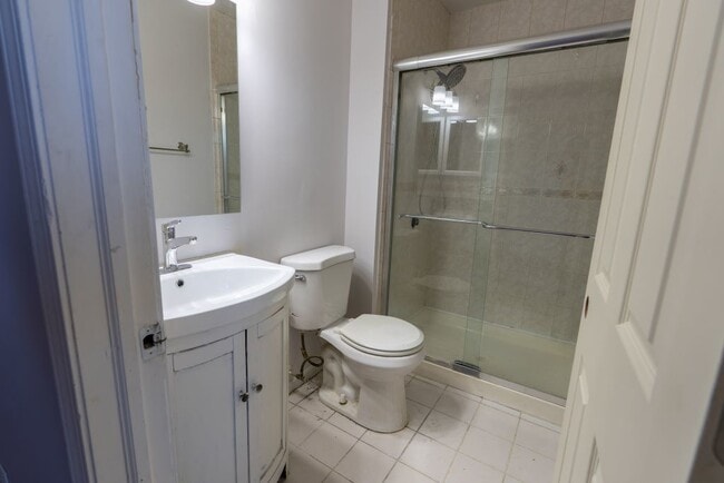 Building Photo - 4345 Mumford Dr