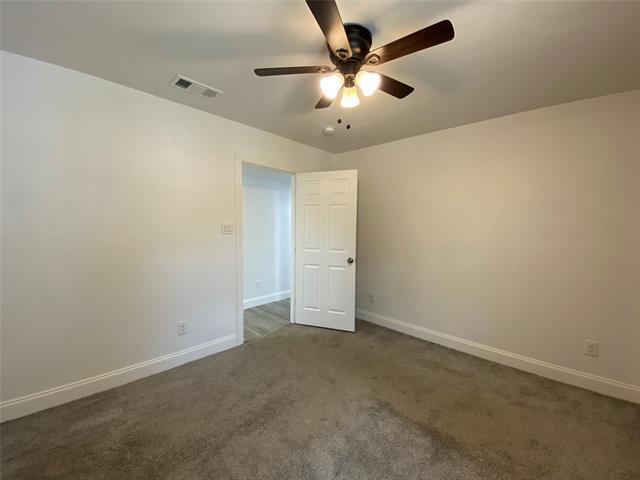 Building Photo - 3035 Townsend Dr