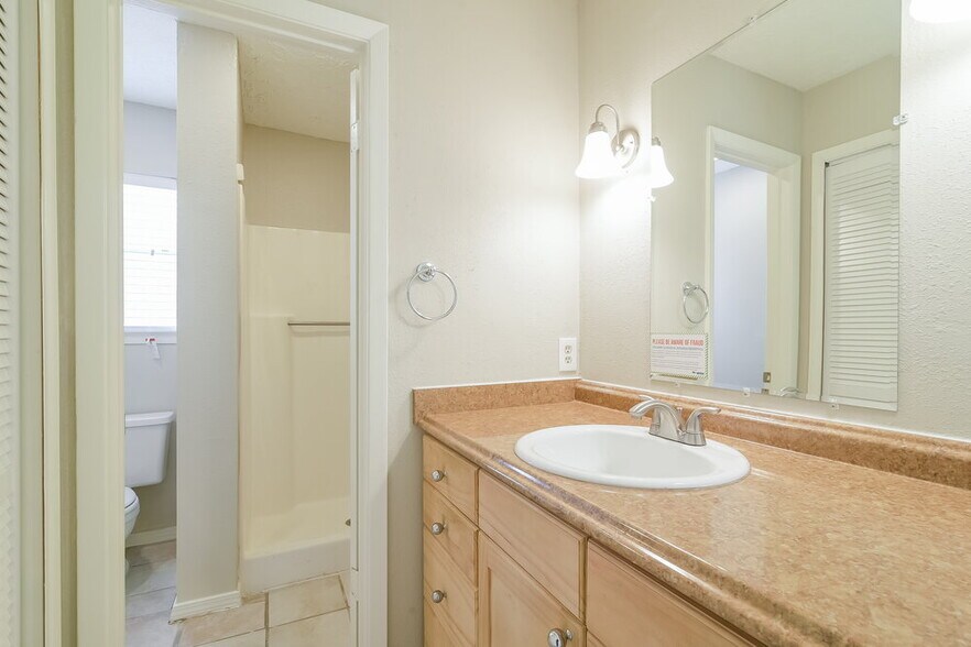 Building Photo - 22514 Dabney Manor Ln