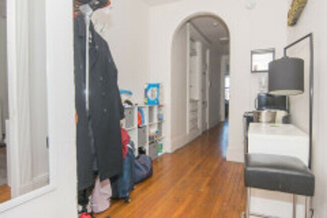 Primary Photo - AWESOME ALLSTON 3BED!!!