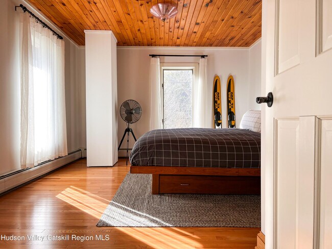 Building Photo - 258 NY-214