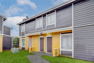 Building Photo - 12611 Ashford Meadow Dr