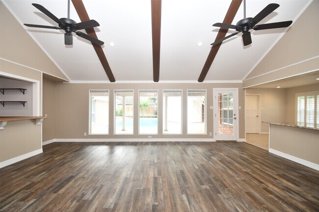 Building Photo - 12007 Cedar Pass Dr