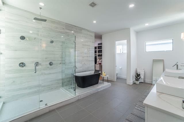 Building Photo - 4826 March Ave