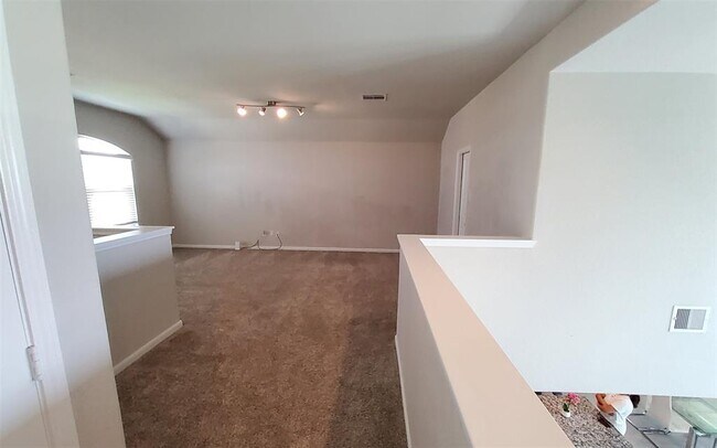 Building Photo - 3303 Zephyr Park Ln