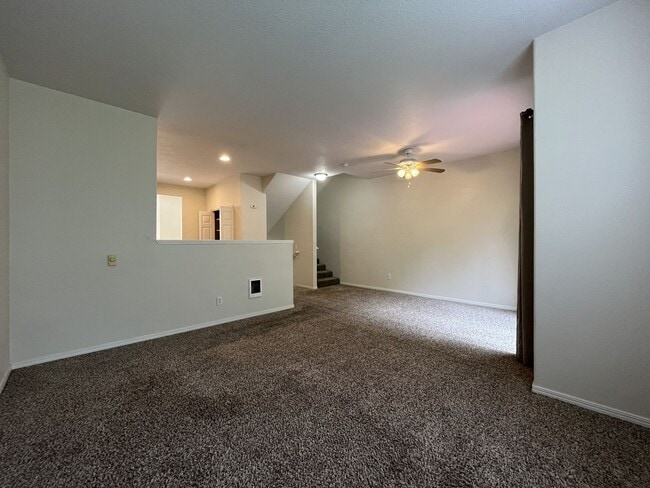 Building Photo - Spacious Three-Story Townhome Near Orenco Station with Attached Garage, Private Balcony, and Vaul...