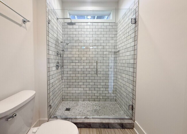 Building Photo - Spacious 4-Bedroom Home Near Tennessee Tech with Pool Access and Pet-Friendly Living