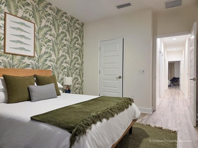 Building Photo - 4460 NW 19th St