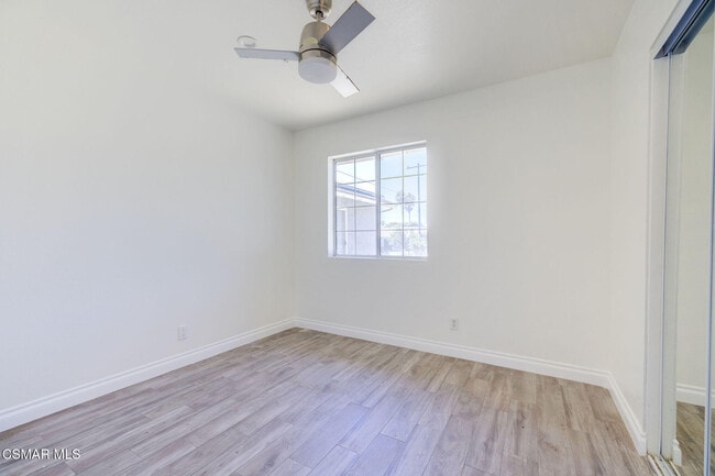 Building Photo - 1236 Elsinor Ave