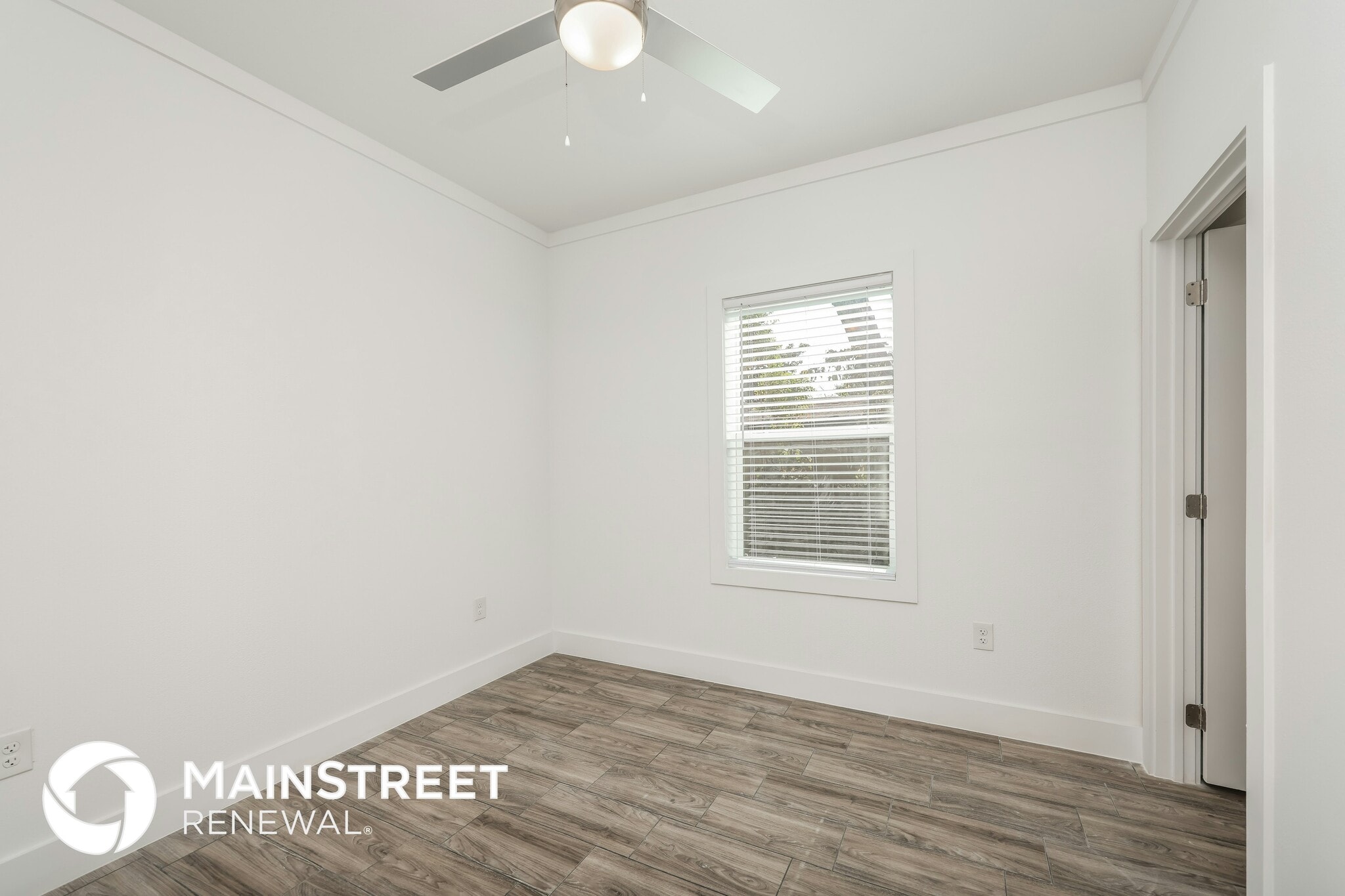 Building Photo - 3733 Vineyard Dr