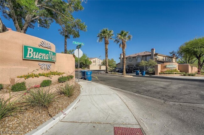 Building Photo - 7700 Almeria St